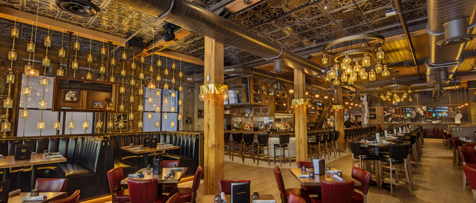 Completed restaurant ceiling lighting project - dự án đèn trần decor thực tế quangcao3m đã thi công 2026 - quangcao3m.com